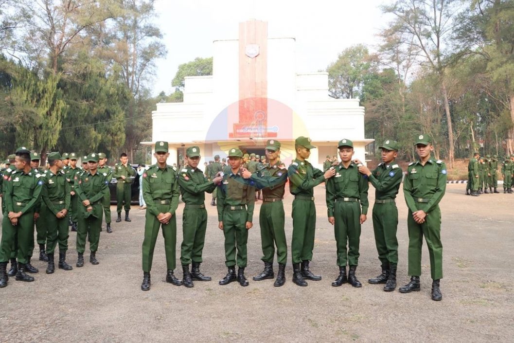 စစ်တက္ကသိုလ်ဗိုလ်လောင်းသင်တန်းအမှတ်စဉ်(၆၈) ဗိုလ်လောင်းအဆောင်အယောင်တပ်ဆင်ခြင်းအခမ်းအနား