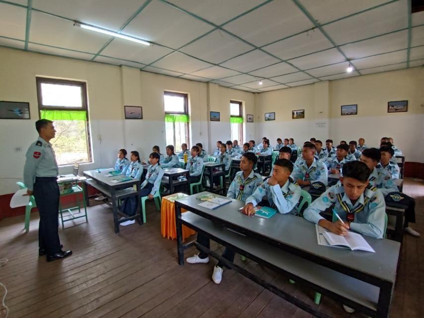 ရေကြောင်းနှင့် လေကြောင်းလူငယ် အခြေခံသင်တန်းများနှင့် တန်းမြင့်သင်တန်းများကို သက်ဆိုင်ရာမြို့နယ်အသီးသီး၌ လေ့ကျင့်သင်ကြားပေးလျက်ရှိ